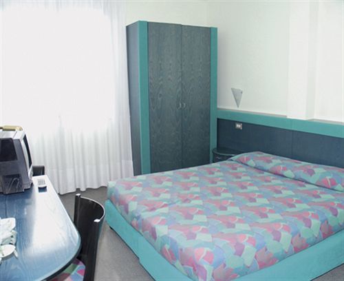 Gamma Hotel Marcon Extérieur photo